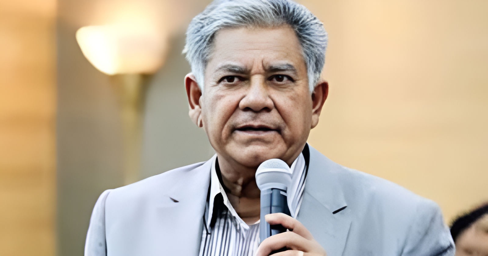 গার্মেন্টস মালিকেরা হয় শ্রমিকদের বেতন দেবেন, না হয় জেলে যাবেন: শ্রম উপদেষ্টা