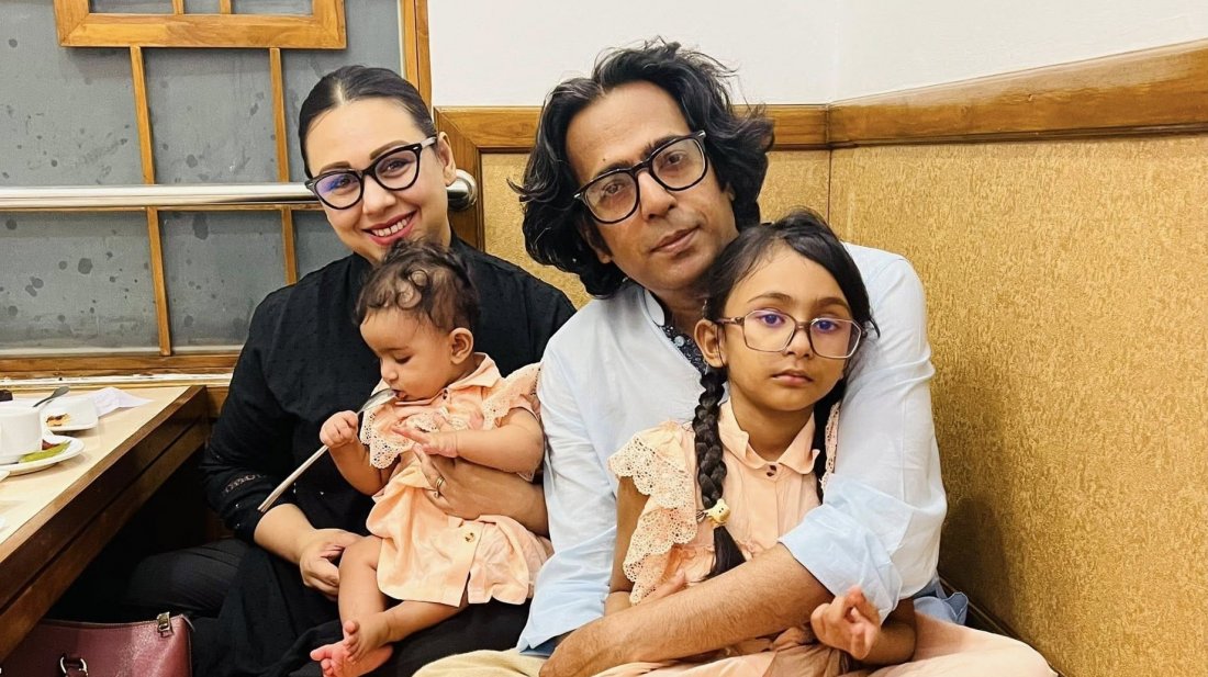 অল্পের জন্য আগুন থেকে বাঁচলেন বাপ্পা মজুমদার