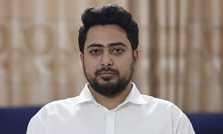 ড. ইউনূসকে সংস্কার, বিচার ও ভোটাধিকারের প্রতিশ্রুতি রক্ষা করতে হবে: নাহিদ ইসলাম