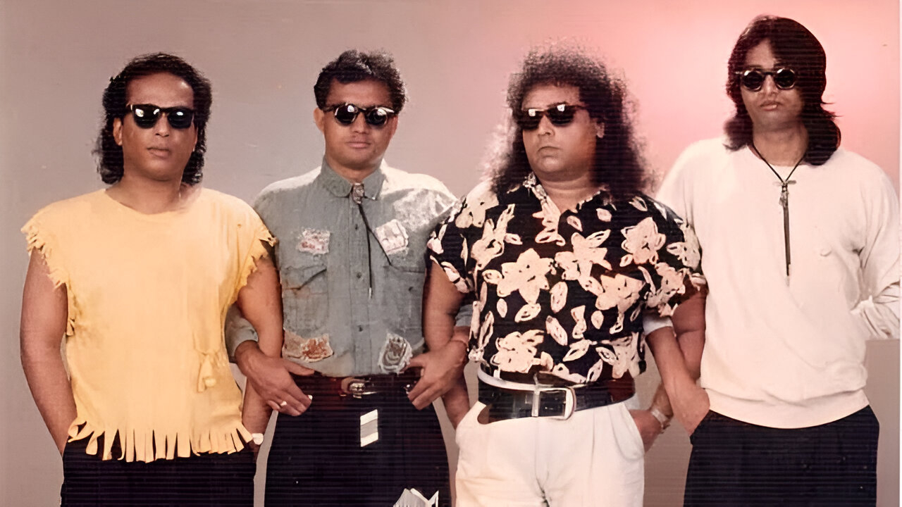 আইয়ুব বাচ্চুর ব্যান্ডের নাম ‘এলআরবি’ হয়েছিল কনসার্ট–আয়োজকদের ভুলে, জানেন কি?