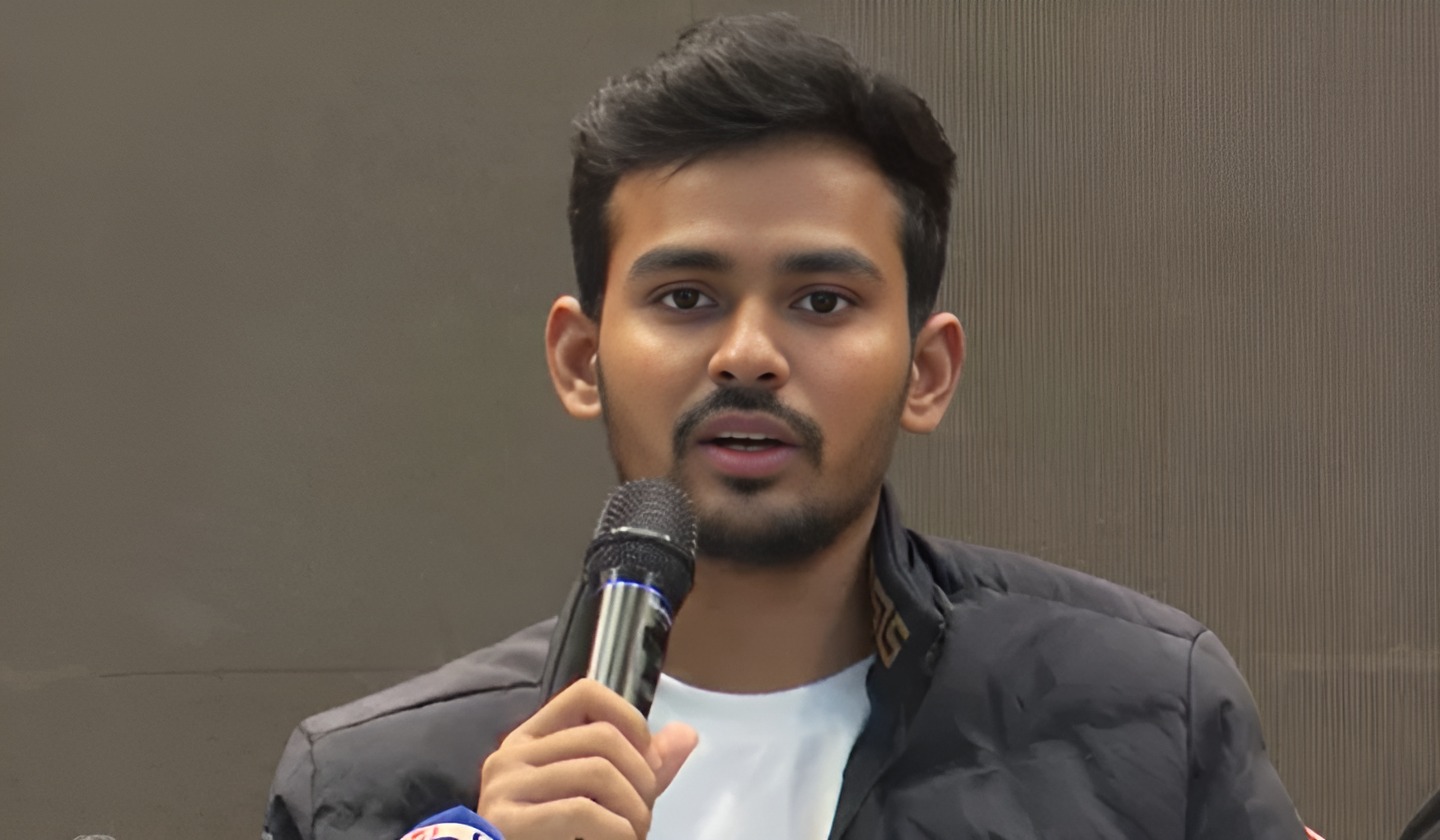ভারতের বিধিনিষেধ আমাদের আত্মনির্ভরশীলতার সুযোগ: উপদেষ্টা আসিফ মাহমুদ