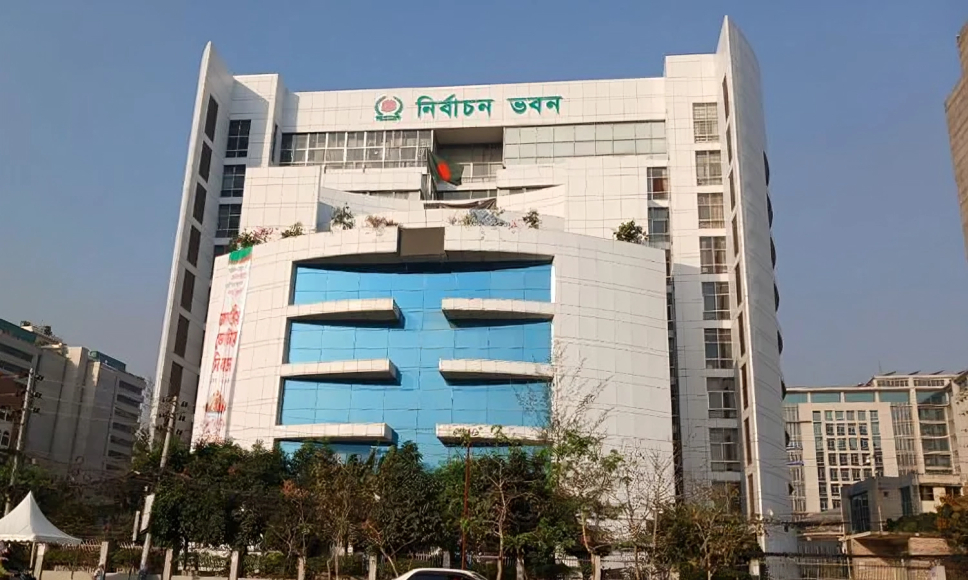 সোশ্যাল মিডিয়ায় নির্বাচনী প্রচারণা চালানো যাবে না
