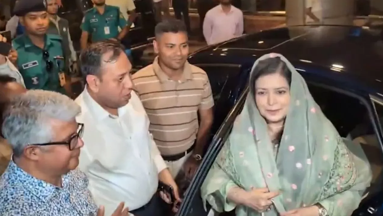 ১৭ বছর পর মায়ের সংস্পর্শে জুবাইদা