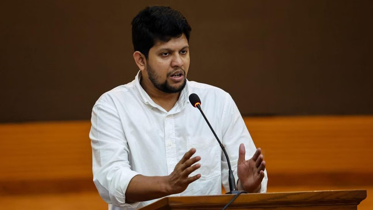 সরকারের বাস্তবতা ও নিজের ‘কৈফিয়ত’ জানালেন মাহফুজ আলম