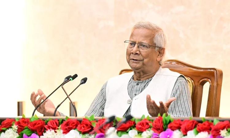 ‘যতটুকু সরঞ্জাম রয়েছে, তাতে স্বাস্থ্য সেবার ২৫ শতাংশ উন্নতি সম্ভব’: প্রধান উপদেষ্টা