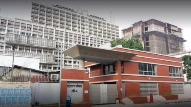 সপ্তাহে দুই দিন বন্ধ থাকবে সচিবালয়ে দর্শনার্থী প্রবেশ